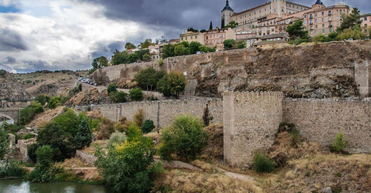 Toledo'S Gems: 3-Hr Private Tour With Expert Local Guide - Inclusions and Exclusions