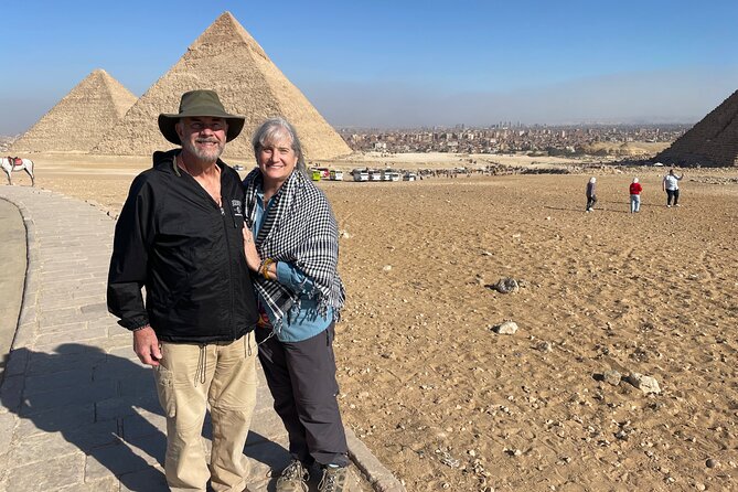 Tour to Giza Pyramids, Sphinx, Egyptian Museum With Lunch - Traveler Reviews