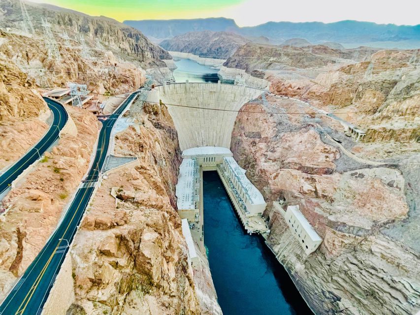 Tour to the Grand Canyon - Hoover Dam