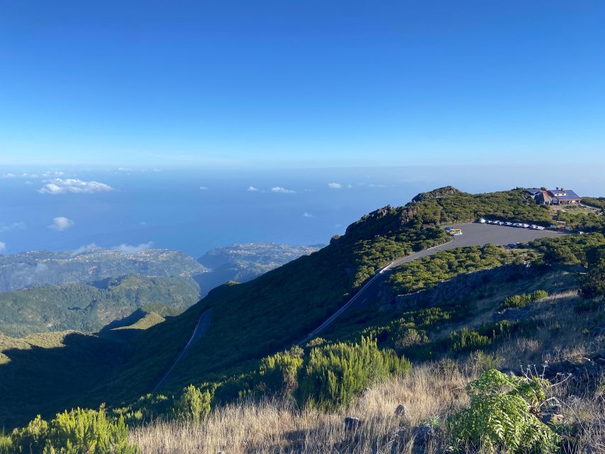 Transfer From Pico Do Areeiro to Achada Do Teixeira - Hiking Routes