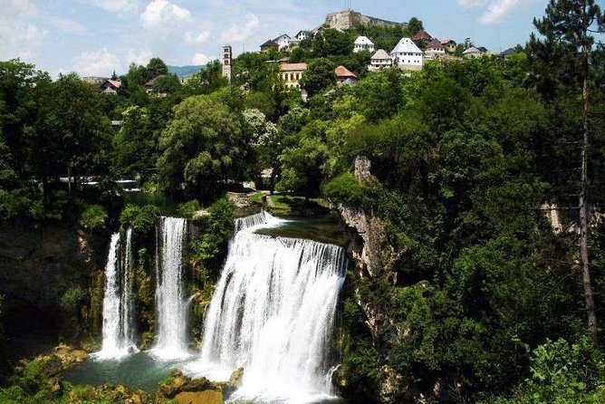 Travnik, Jajce & Pliva Lakes Day Tour From Sarajevo (fees Incl.) - Tour Highlights and Inclusions