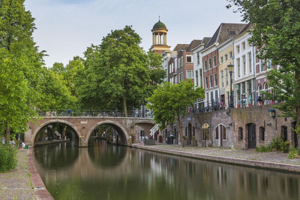 Utrecht: Walking Tour With Audio Guide on App - What to Bring