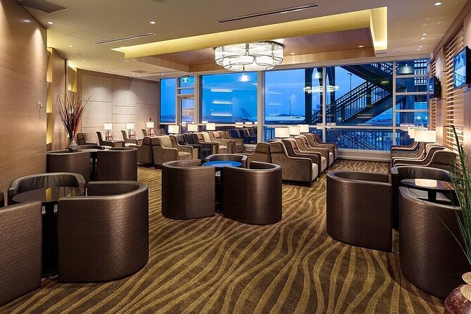 Vancouver International Airport Plaza Premium Lounge - Accessibility and Location