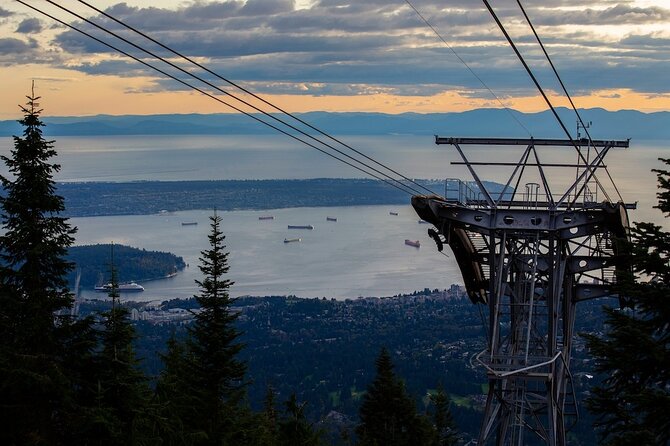 Vancouver Small Group Night Tour W/Capilano + Grouse Mtn Dinner - Tour Inclusions