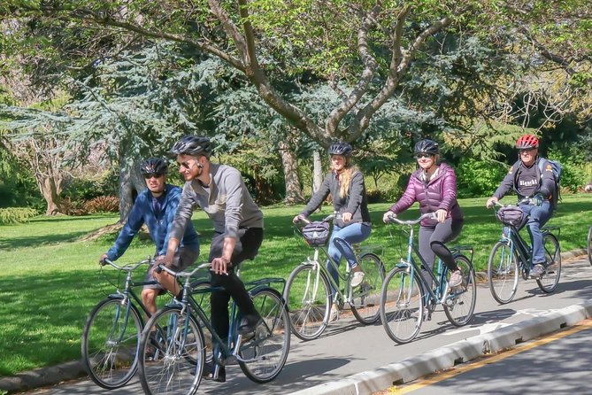 Victoria Pedal Bike Tour for Cruise Guests - Castle Hoods Legends - Group Size and Booking