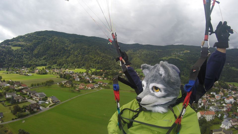 Villach/Ossiachersee: Paragliding Panorama Tandem Flight - Scenic Highlights