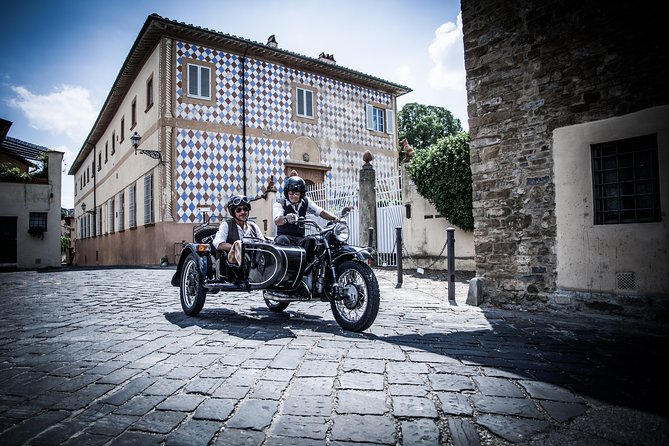 Vintage Sidecar Motorcycle Tour of Florence - The Highlights of the City - Unique Sightseeing Opportunity