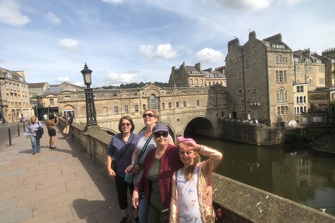 Visit Bath and Stonehenge: Private Black Cab Day Trip From London - Discovering the Beauty of Bath