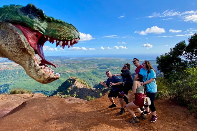 Waimea Canyon Downhill Bike Ride - Knowledgeable and Engaging Guides