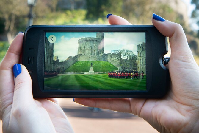 Windsor Castle Tour From London With Lunch Option - Enjoying Windsor Town