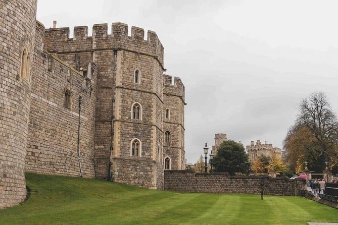 Windsor Independent Day Trip From London With Private Driver - Windsor Great Parks Long Walk