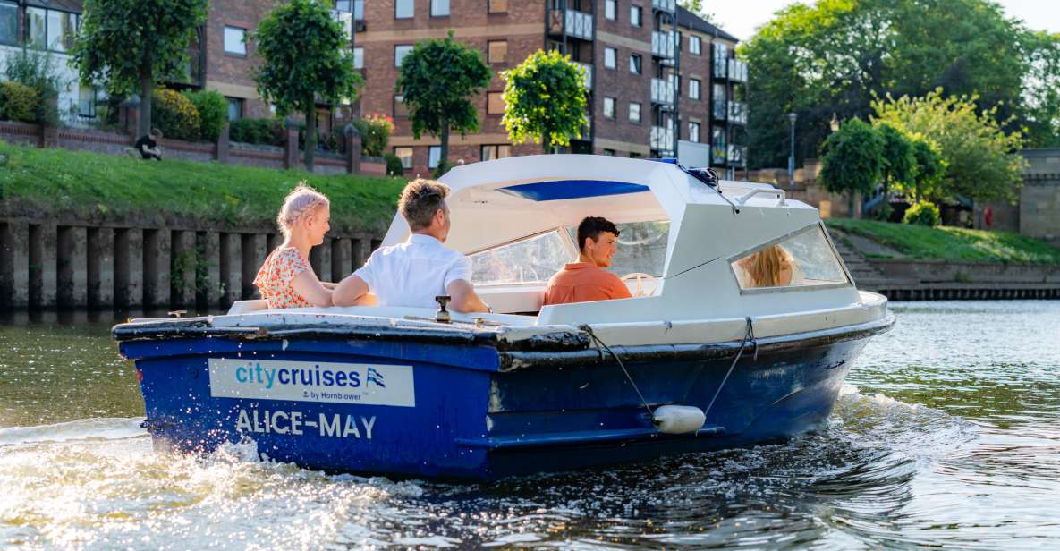 York: Self-Steer Boat Rental - Explore the River Ouse