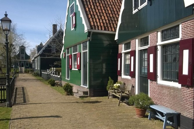 Zaanse Schans Windmills Private Tour From Amsterdam Airport - Customer Feedback and Experiences