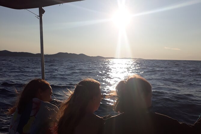 Zadar Sunset Boat Tour - Traveler Capacity