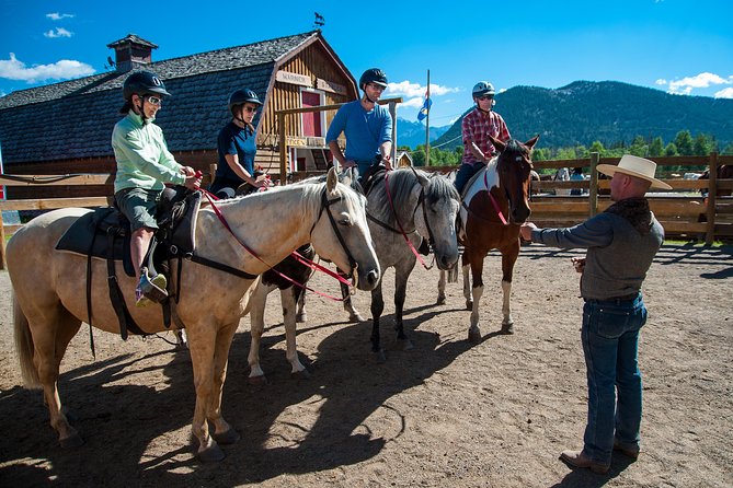 2 Hour Banff Horseback Riding Adventure - Group Size and Duration