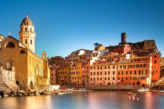 2-Hour Boat Tour at Sunset in the Cinque Terre With Pesto Tasting and Focaccia - Scenic Sunset Cruise