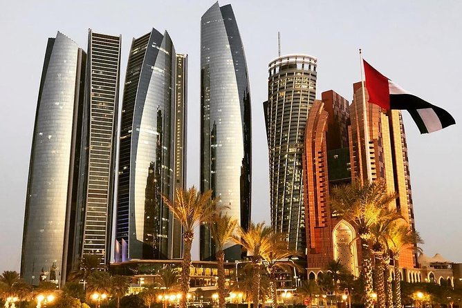 Abu Dhabi Sightseeing Tour From Dubai - Corniche Promenade Stroll