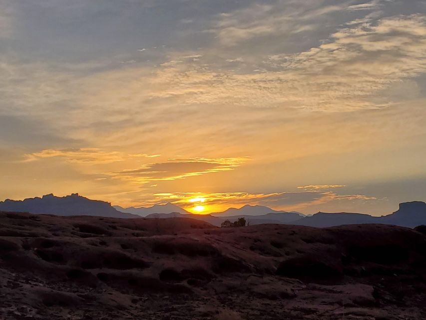 Afternoon Arches National Park 4x4 Tour - Inclusions and Exclusions