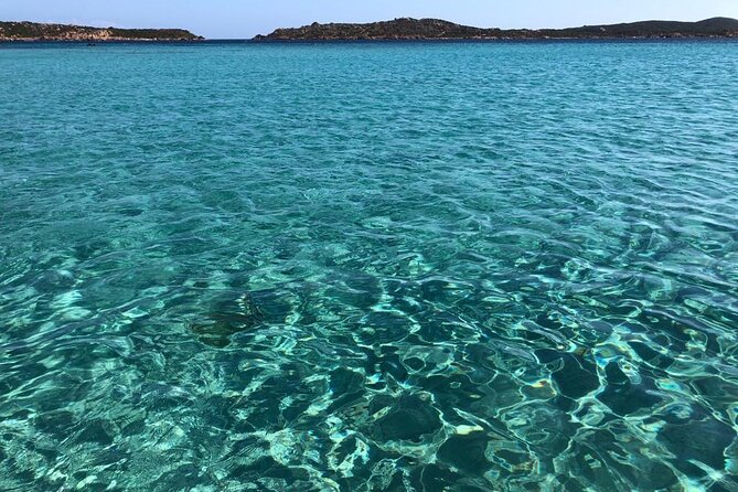 Afternoon Excursion (15: 00/19: 00) by Rubber Boat in the Archipelago of La Maddalena. - Accessing the Meeting Point