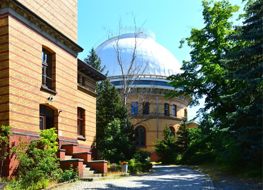 Albert Einstein in Berlin Private Guided Tour - Tour Duration Options and Inclusions