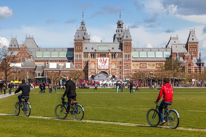 Amsterdam: E-Bike Sightseeing Tour - Sustainable Transportation