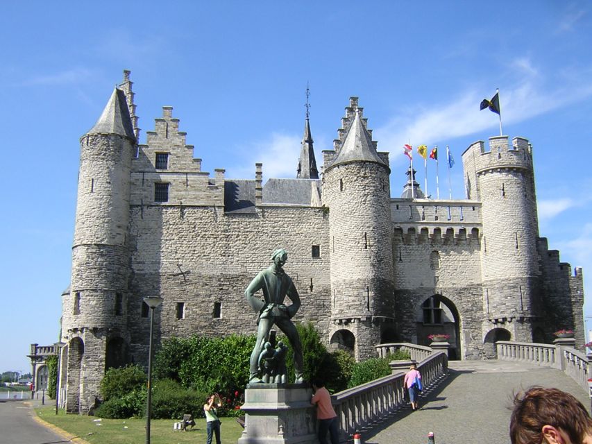 Antwerp: Walking Tour From Steen to Central Station - Belgian Beer and Reflection