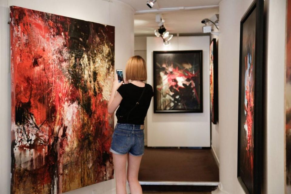 Art Galleries Private Guided Tour in Paris - Frequently Asked Questions