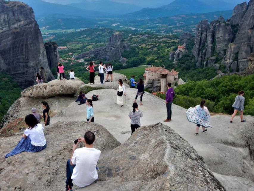 Athens: Meteora Day Trip in English/Spanish & Optional Lunch - Inclusions and Exclusions