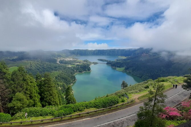 Azores: Explore the Dramatic Crater of Sete Cidades - Azorean History and Geography