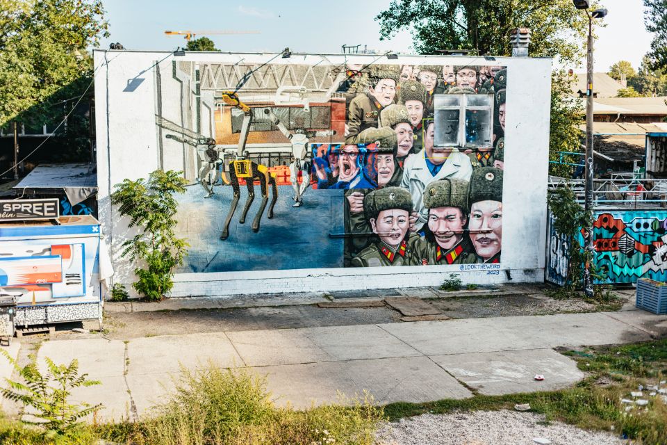 Berlin: City Street Art Guided Walking Tour - Social Commentary in Murals