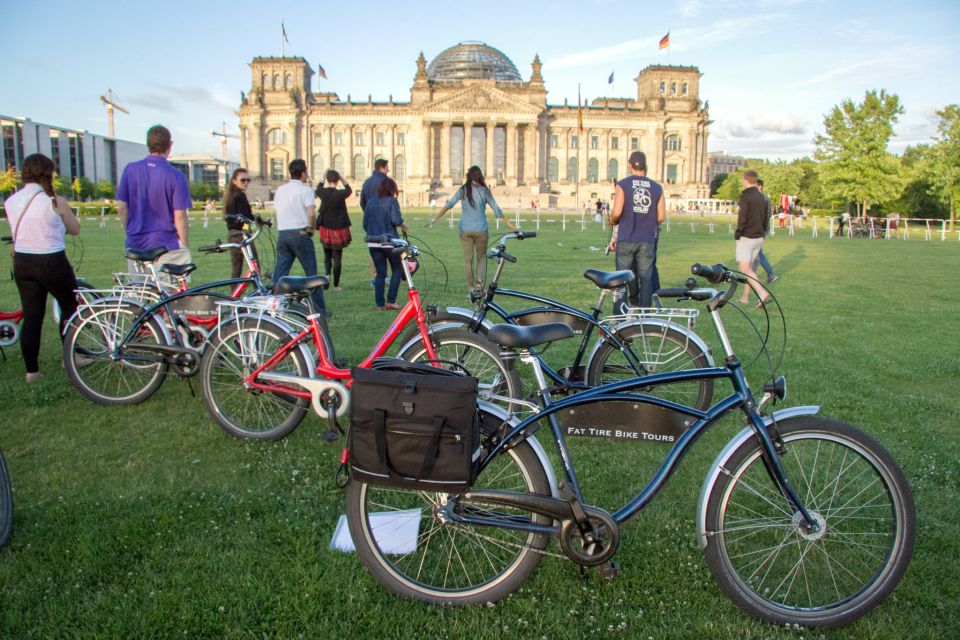 Berlin Day City Bike Tour - Exploring the City by Bike