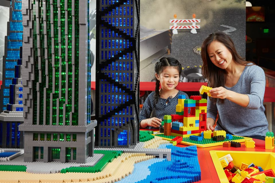 Berlin: Legoland Discovery Centre Entry Ticket - LEGO Factory Tour