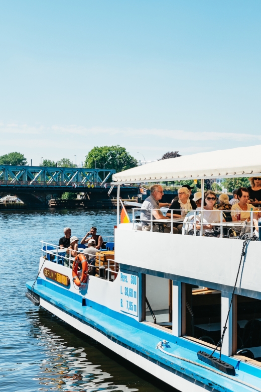 Berlin: Spree Boat Tour to Müggelsee - Tour Experience