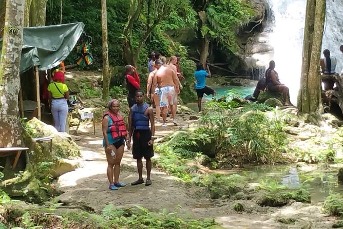 Blue Hole/Secert Falls and Dunns River Combo Tour - Booking and Availability