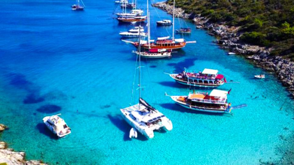 Bodrum Private Boat Trip - Yacht and Crew