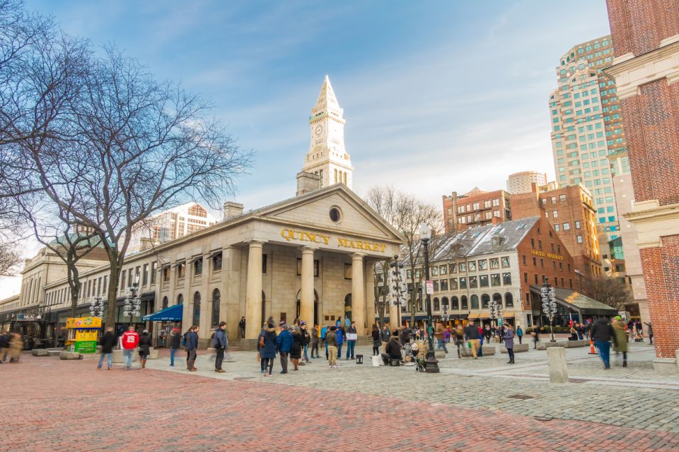 Boston History and Highlights: A Self-Guided Audio Tour - Visiting the Granary Burying Ground