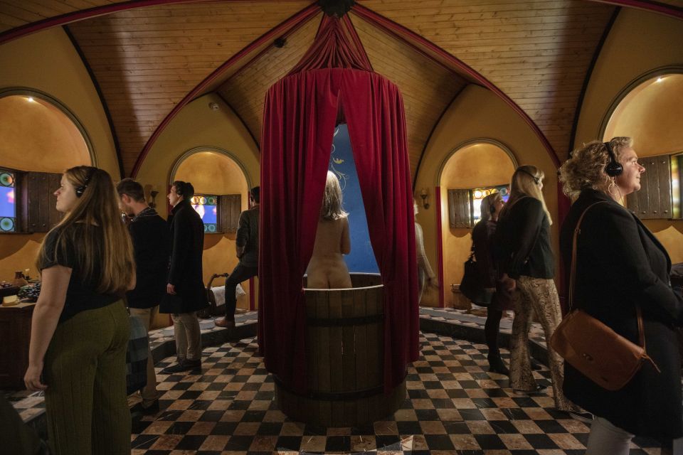 Bruges: Historium Bruges Medieval Experience Ticket - Virtual Reality Tour