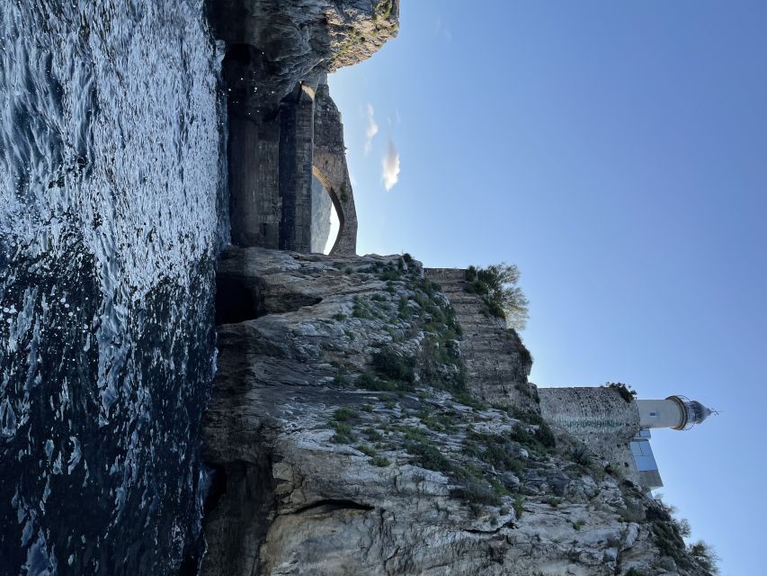 Castro-Urdiales: Private Boat Tour With Guide - Exploring Historical Sites