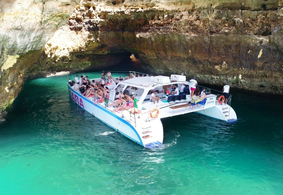 Catamaran Cruise: Caves and Coastline to Benagil - Knowledgeable Staff and Commentary