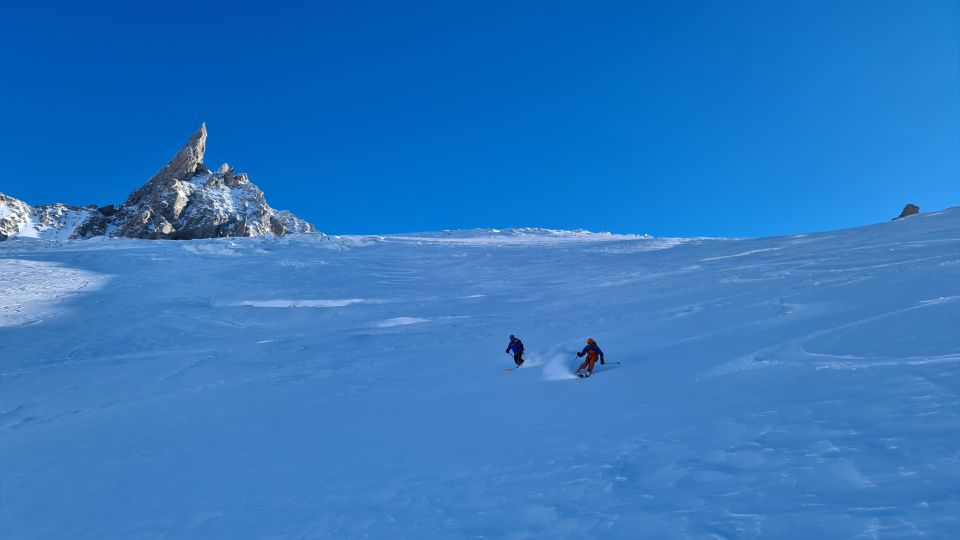 Chamonix: Tandem Paragliding Flight With Mont-Blanc Views - Inclusions and Optional Extras