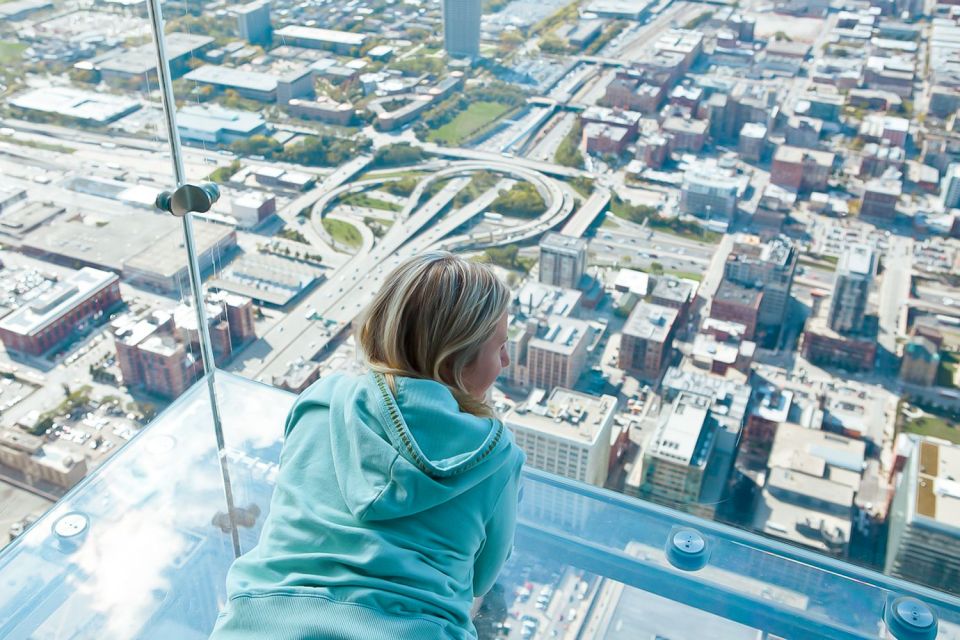 Chicago: Willis Tower Skydeck and The Ledge Ticket - Cultural Exhibits