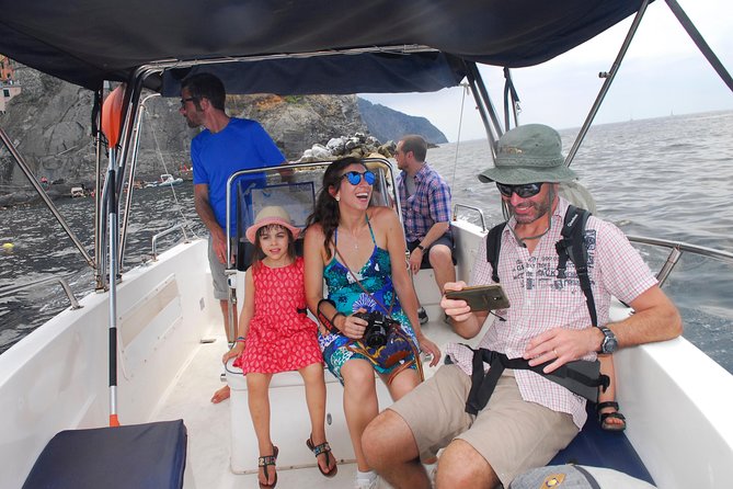 Cinque Terre Pesto Making Class, Boat Tour and Lunch - Meeting Point and End Location