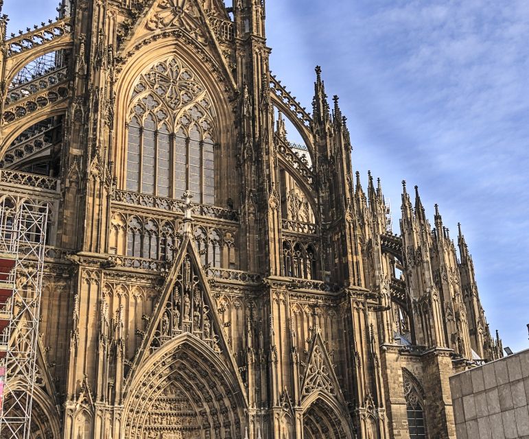 Cologne - Old Town Historic Walking Tour - Exploring Colognes Old Town