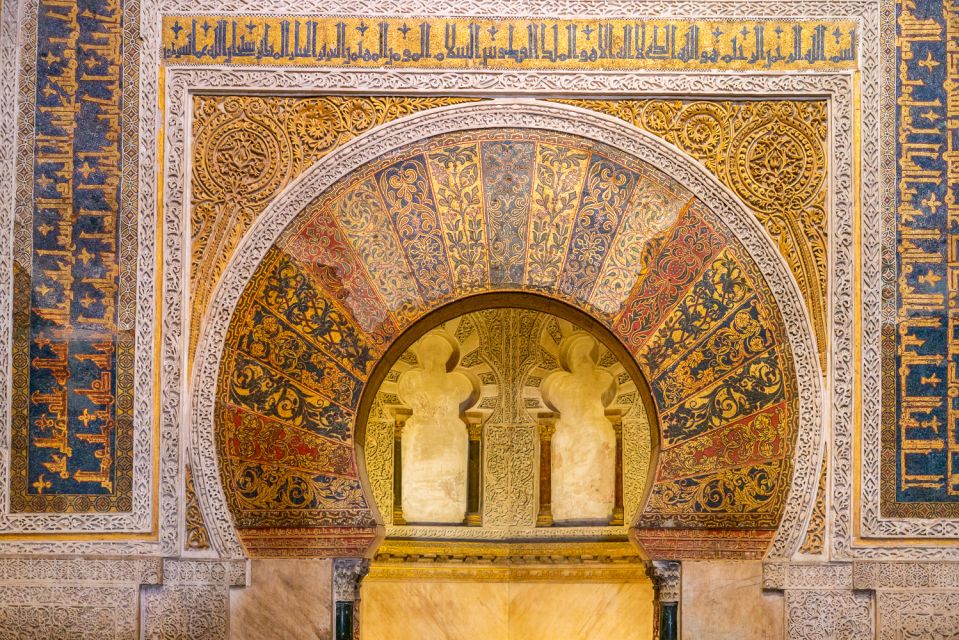 Cordoba: Mosque, Jewish Quarter & Synagogue Tour With Ticket - Córdoba Synagogue