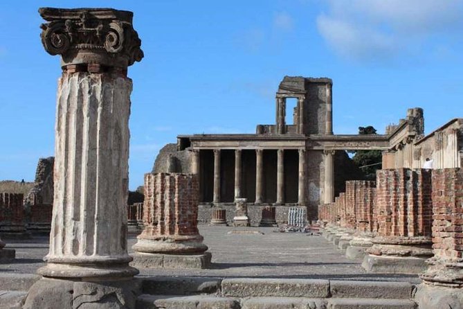 Day Trip to Pompeii, Positano and Amalfi Coast- Semi Private Tour - Guided Tour of Pompeii