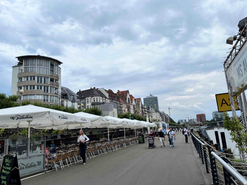 Delightful Dusseldorf: A Self-Guided Audio Tour - Discovering Stadt Erhebung Monument