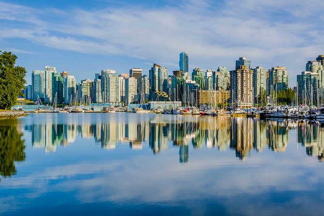 Departure Private Transfer: Vancouver to Vancouver Airport YVR in Business Car - Traveler Information