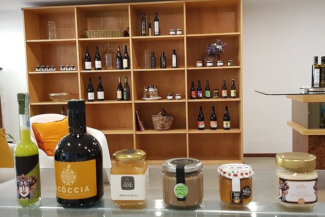 Discovering Artisanal Sicilian Products and Evo Oil - Extra Virgin Olive Oil Tasting