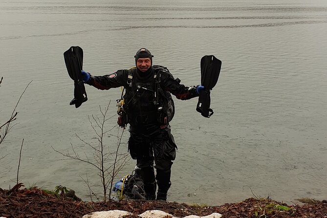 Diving in Bled - Navigating to the Meeting Point