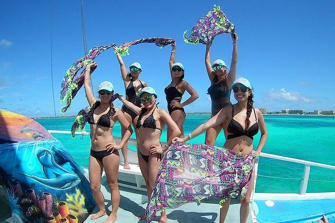 Dolphin Catamaran Snorkel and Sail With Open Bar - Additional Details